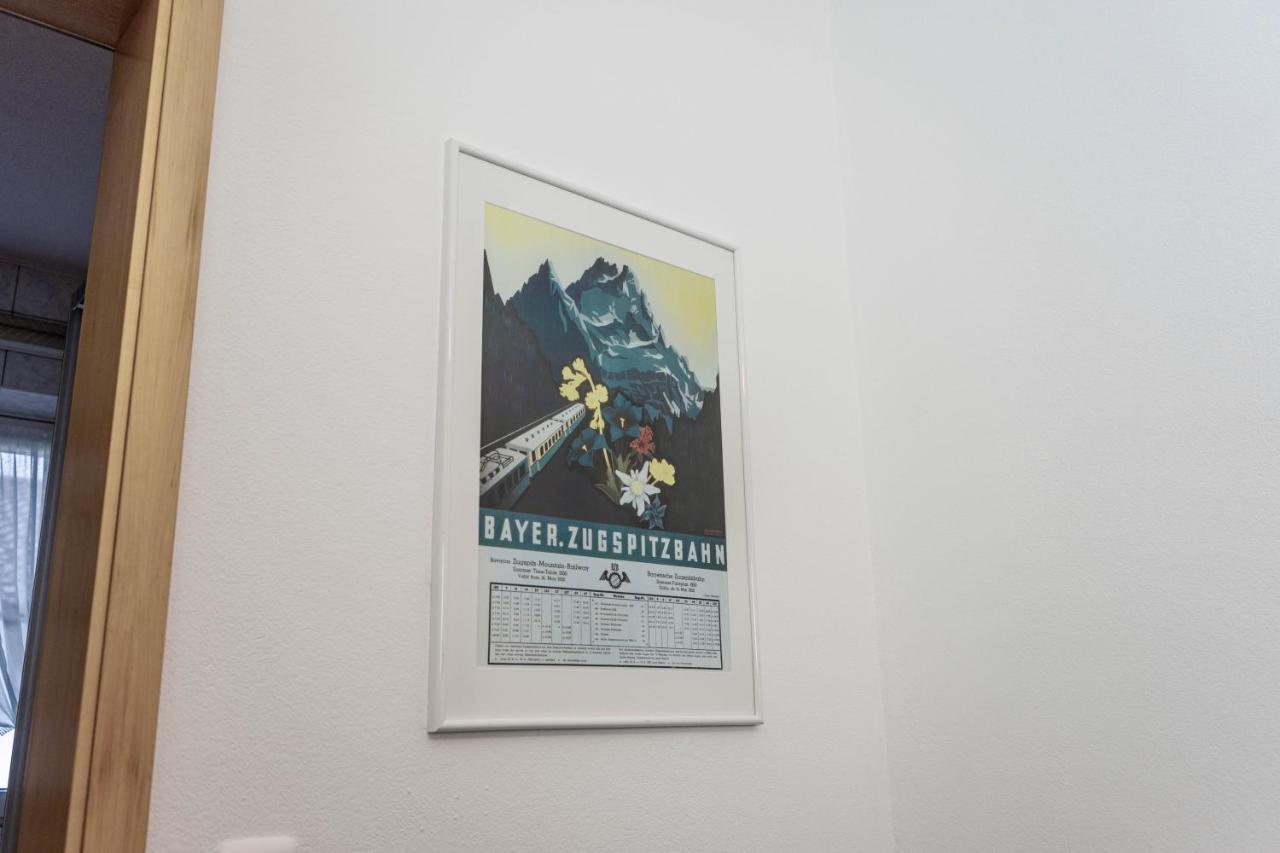 Gaestehaus Quirin Garmisch-Partenkirchen Exteriör bild