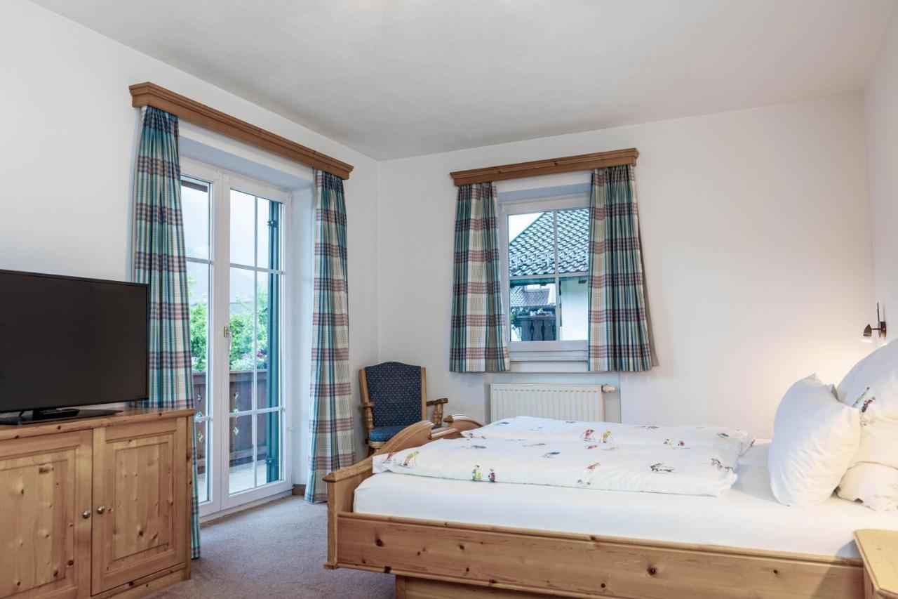 Gaestehaus Quirin Garmisch-Partenkirchen Exteriör bild