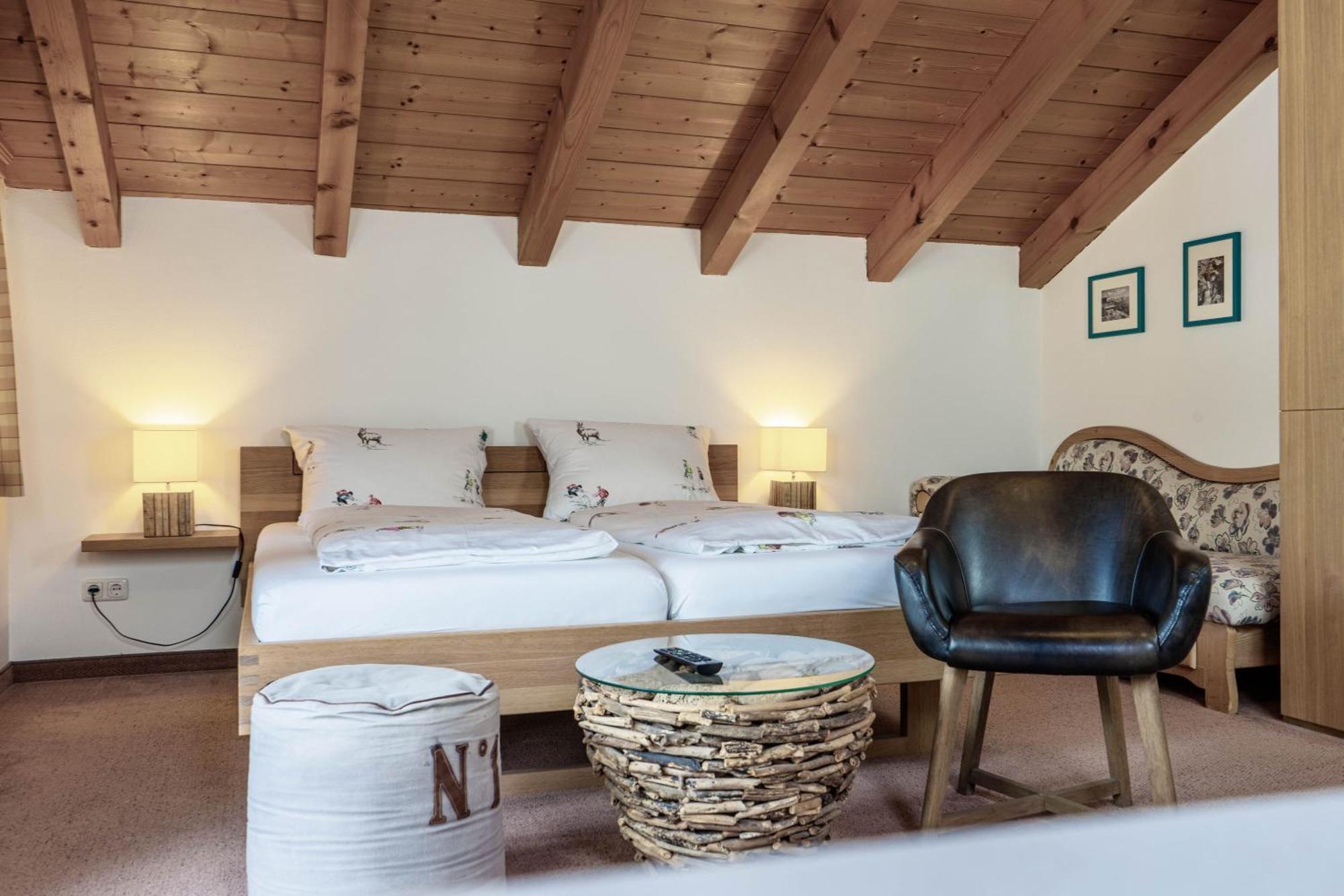 Gaestehaus Quirin Garmisch-Partenkirchen Exteriör bild