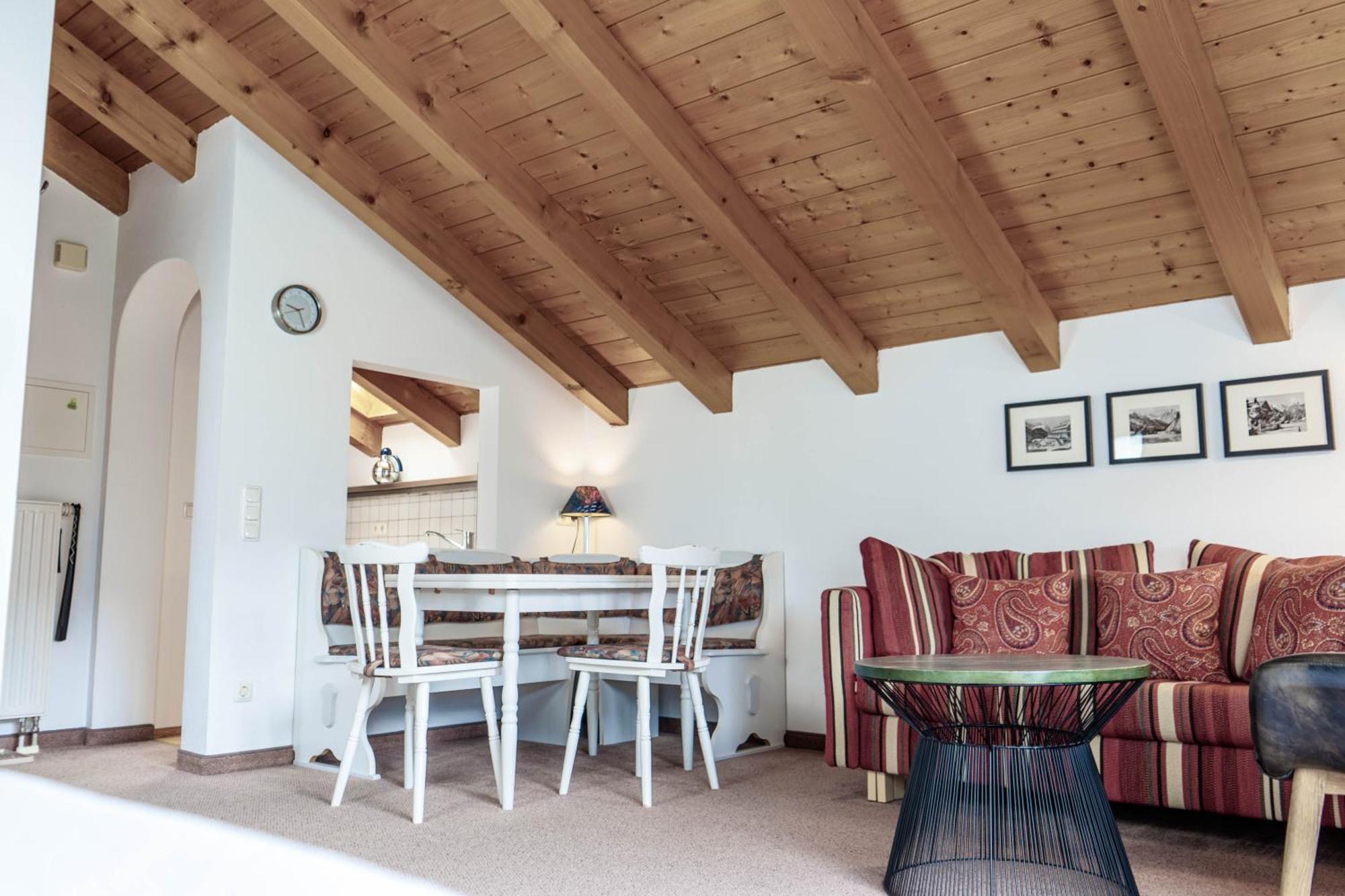 Gaestehaus Quirin Garmisch-Partenkirchen Exteriör bild