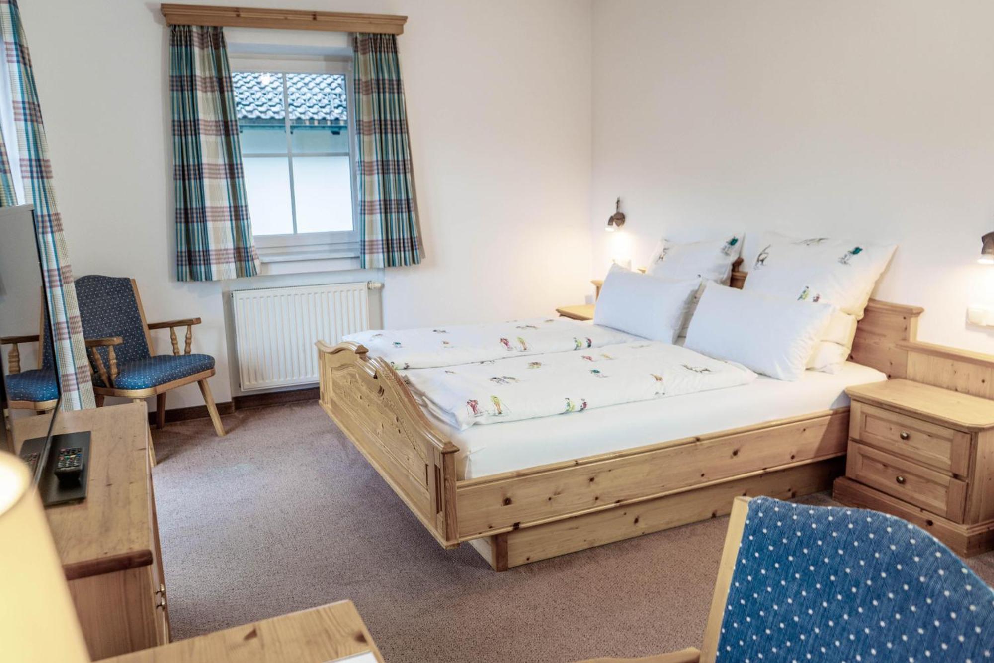Gaestehaus Quirin Garmisch-Partenkirchen Exteriör bild